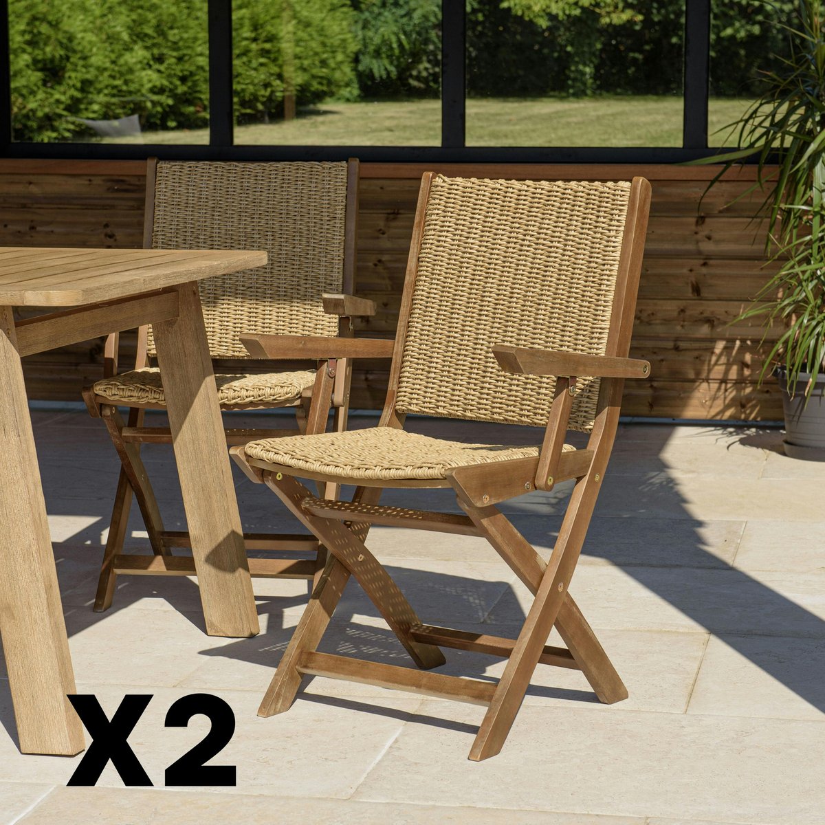 Lot de 2 fauteuils pliants acacia huilé et rotin synthétique OSTIA bois naturel, PIER IMPORT