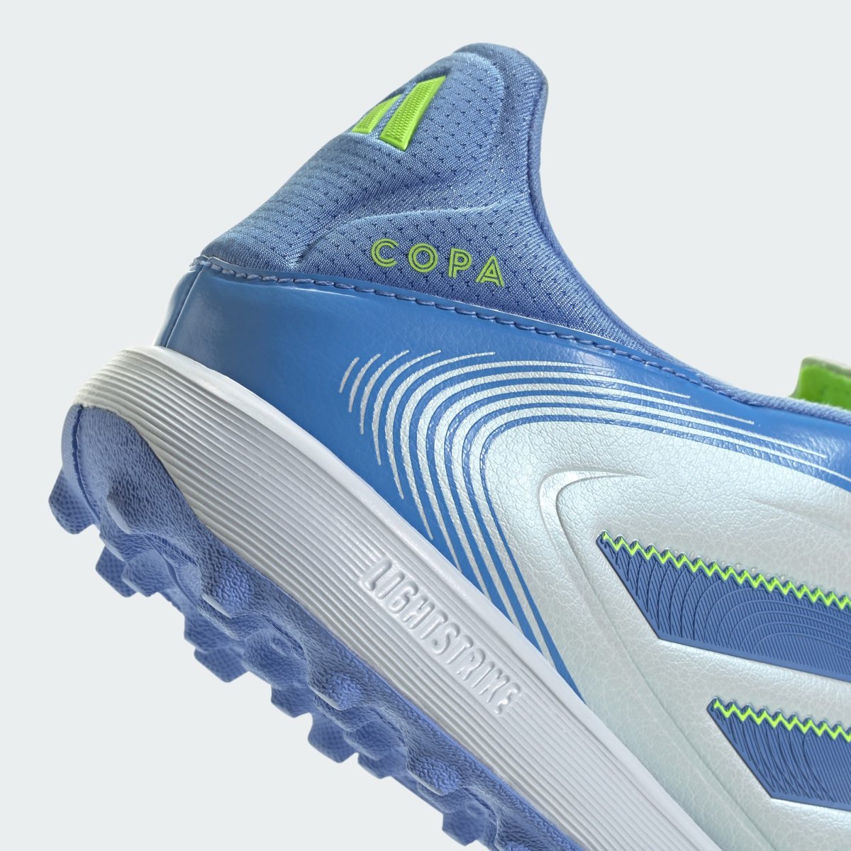 Chaussure Copa Pure 3 League Turf halo blue / blue fusion / lucid lemon, adidas Performance