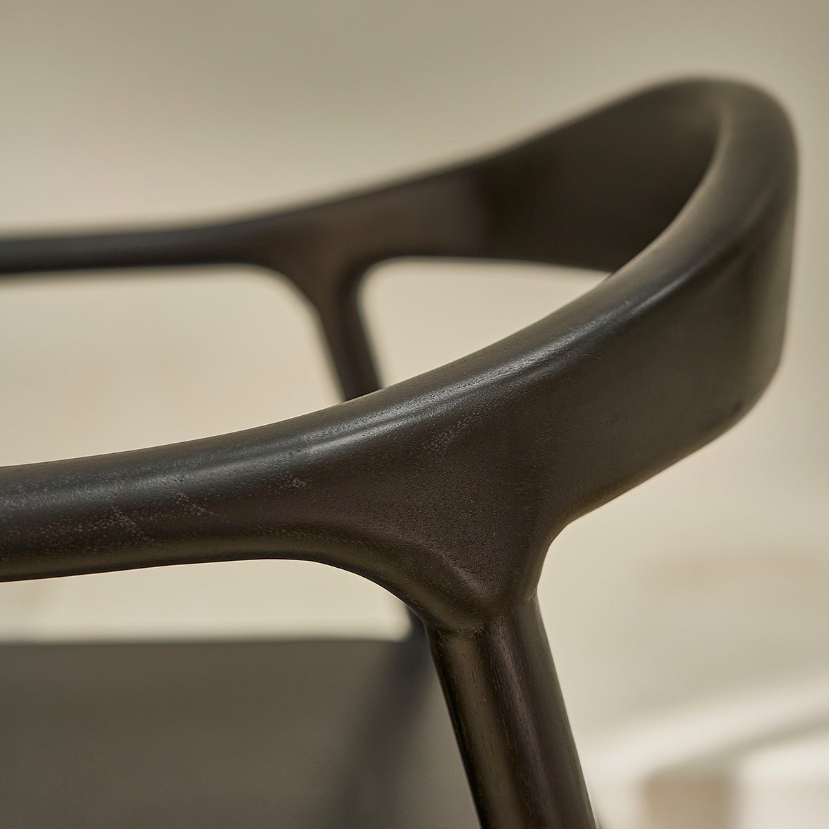 Lot de 2 chaises en teck massif AMBRE noir, BERAH GETAH
