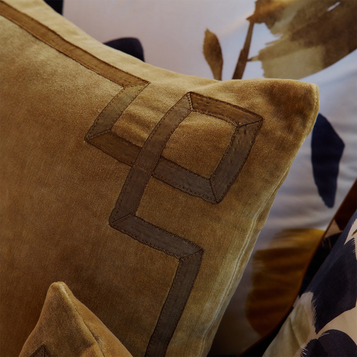 Housse de coussin en velours marron, CALYPSO bronze, DESFORGES