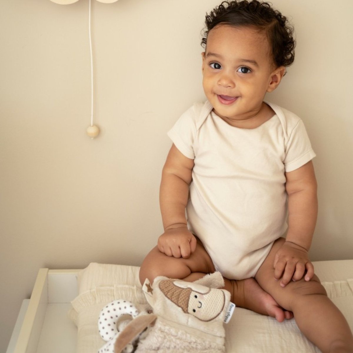 Livre sensoriel beige, marron, BABY'S ONLY