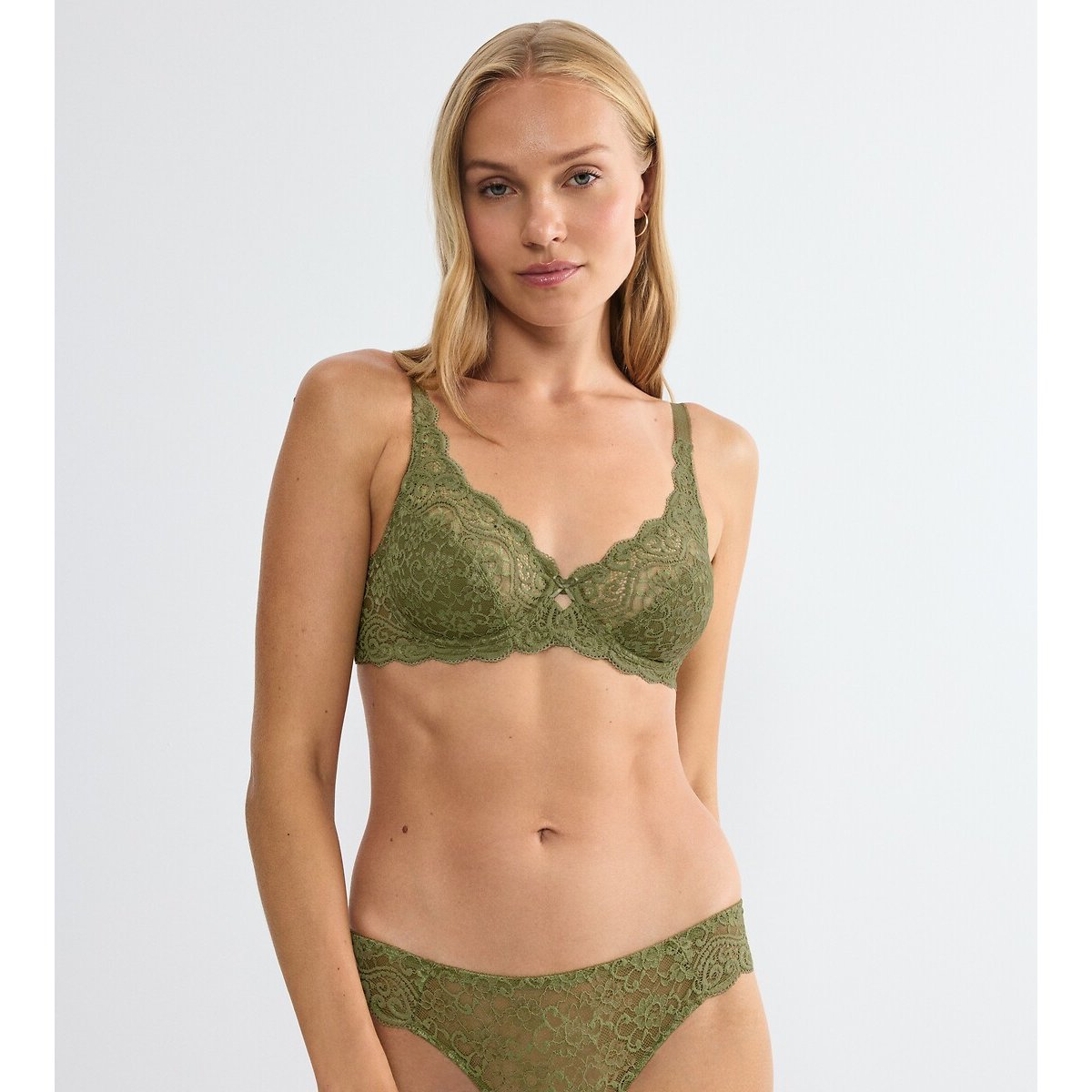 Soutien-gorge emboitant Amourette olive, TRIUMPH