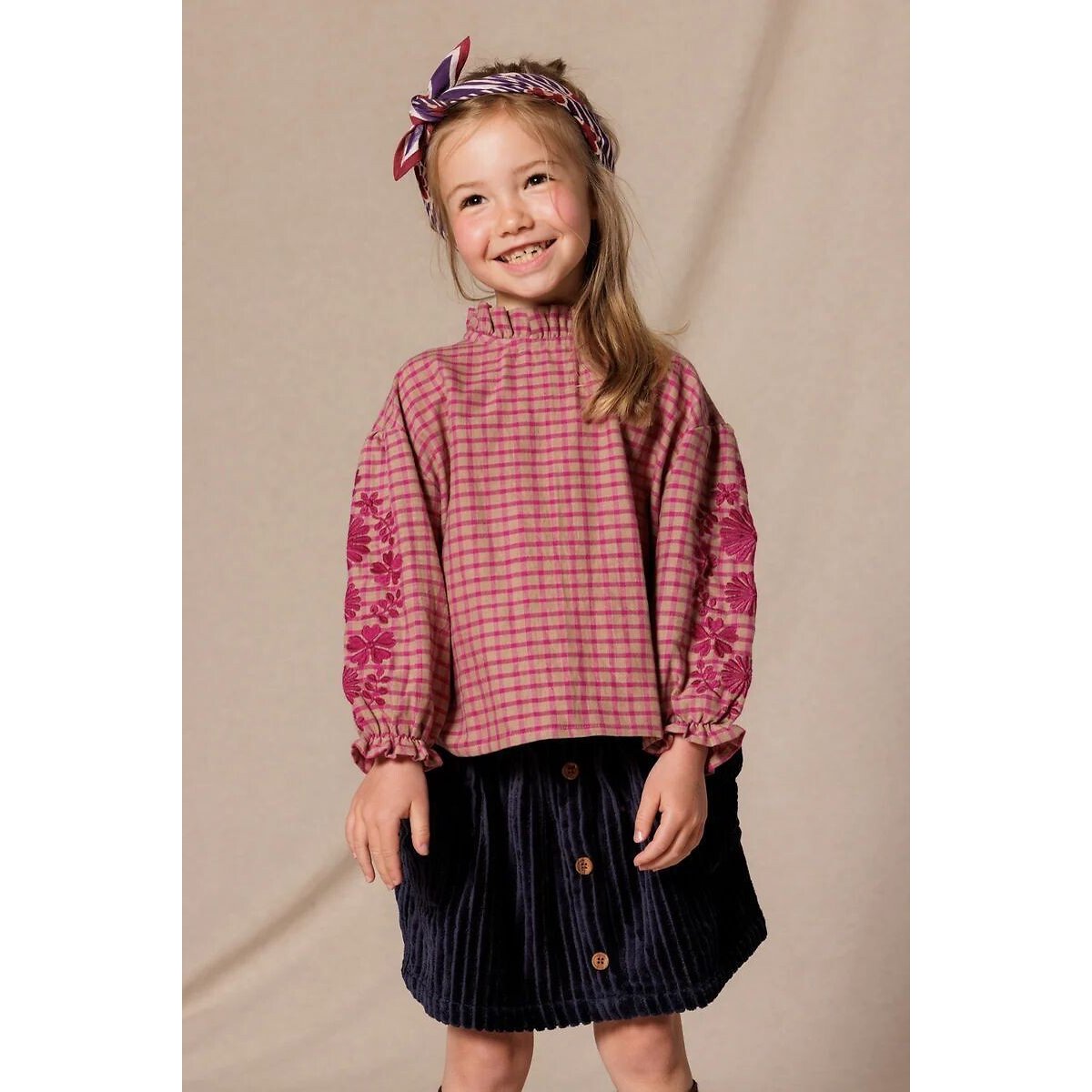 . rosa, APACHES COLLECTIONS