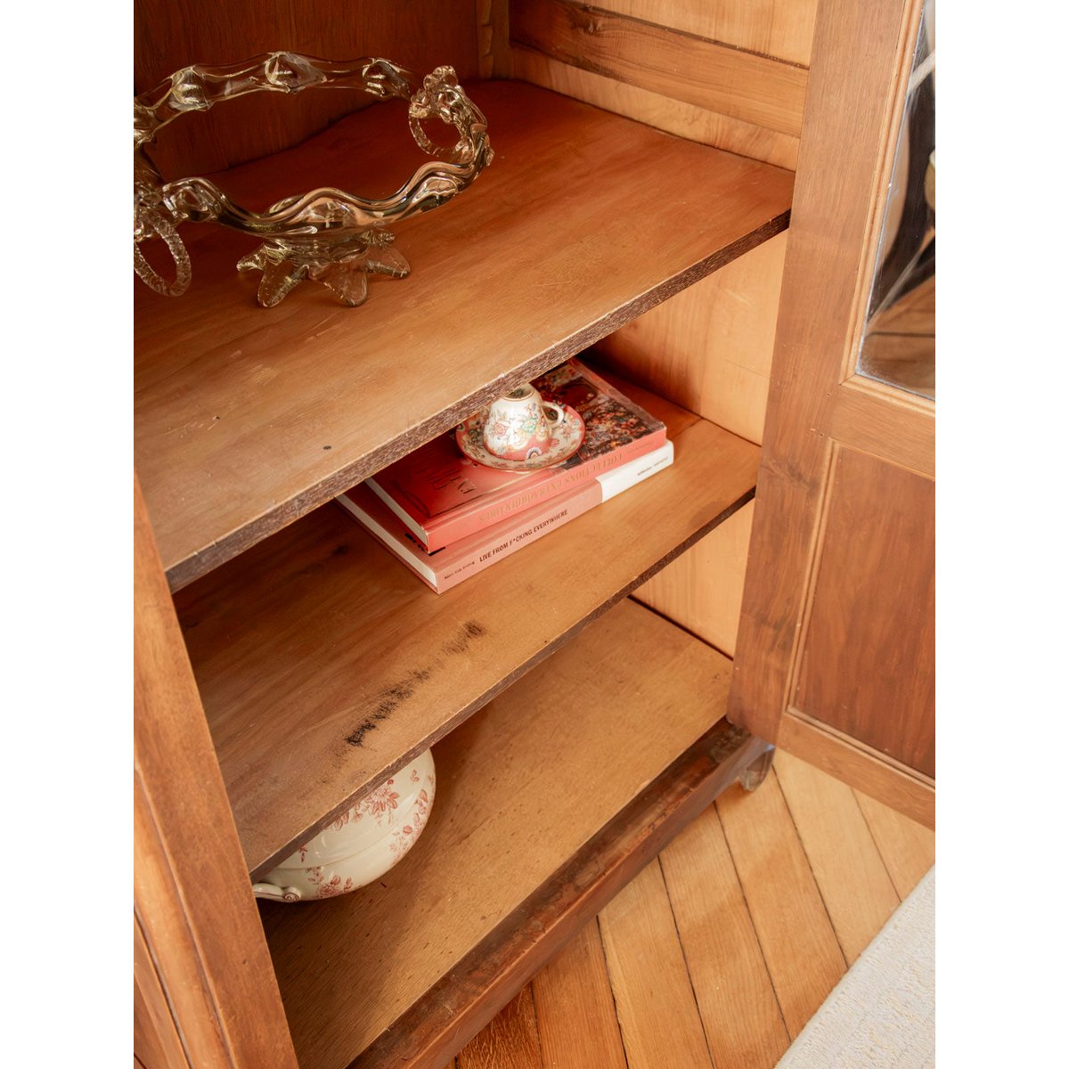 Vitrine aux poignées Art Déco Victoria N°1365 - Bon état bois foncé, DEBONGOUT