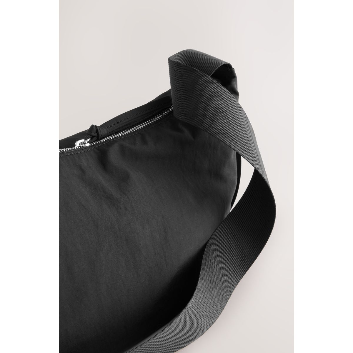 Grand sac à bandoulière noir, NEXT