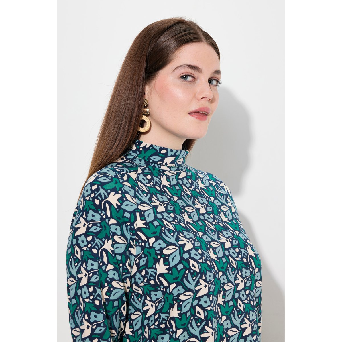 T-shirt long en coton bio motif à fleurs marine, ULLA POPKEN