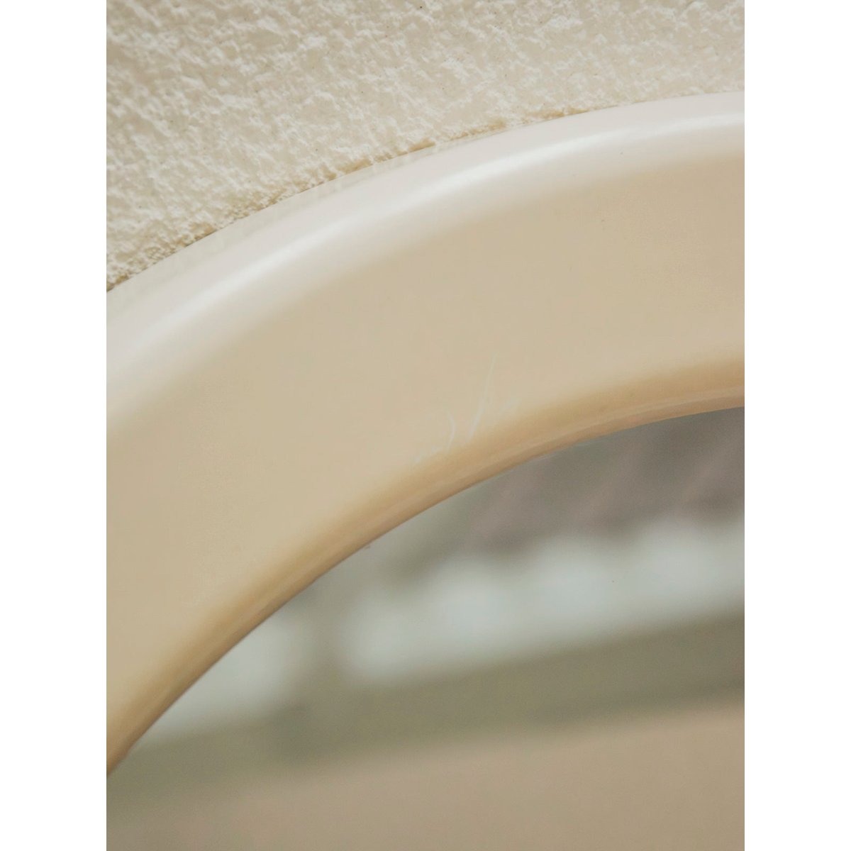 Miroir rond en plexiglass crème Igor N°1190 - Bon état crème, DEBONGOUT