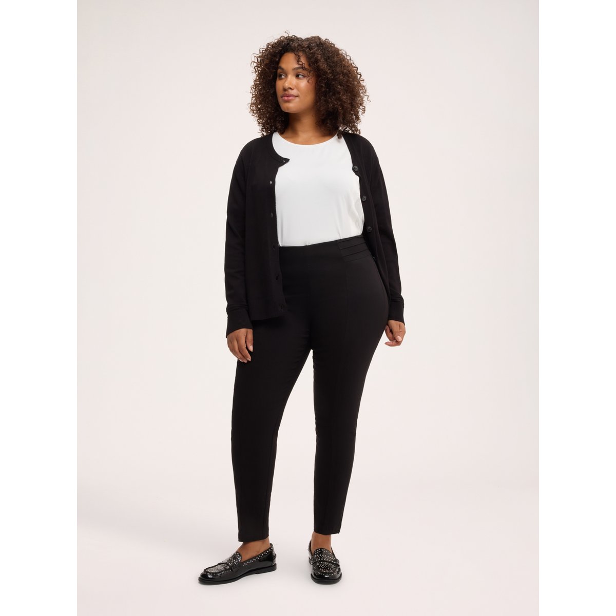 Jeggings avec pli frontal et boutons décoratifs noir, FIORELLA RUBINO