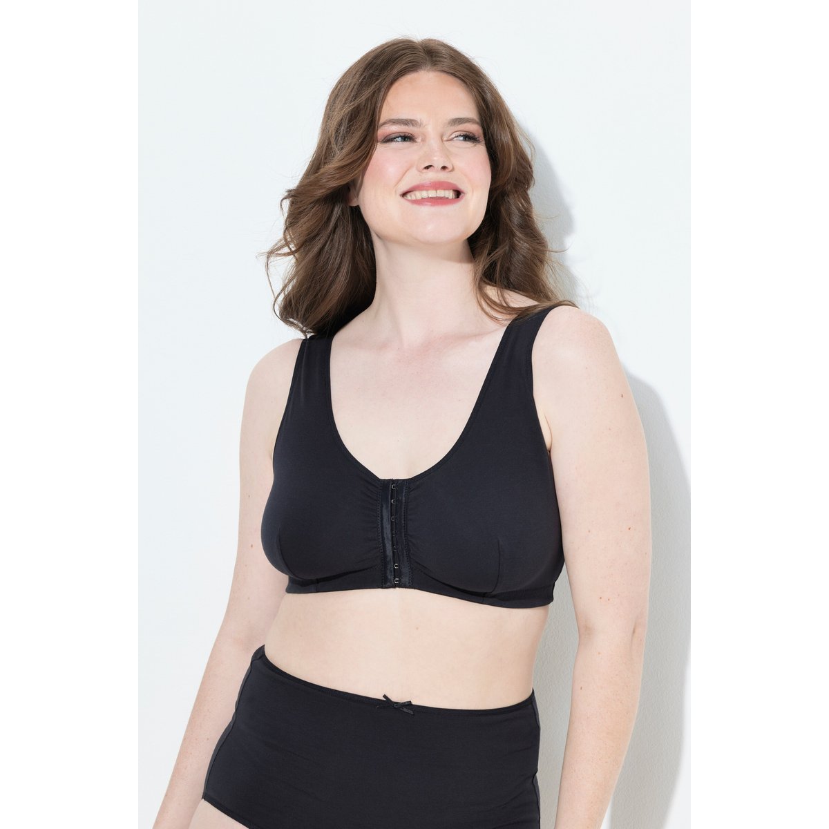 Brassière en coton, fermeture à l'avant noir, ULLA POPKEN