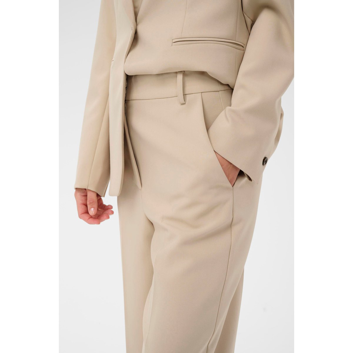 Pantalon de costume beige oameal, SOAKED IN LUXURY