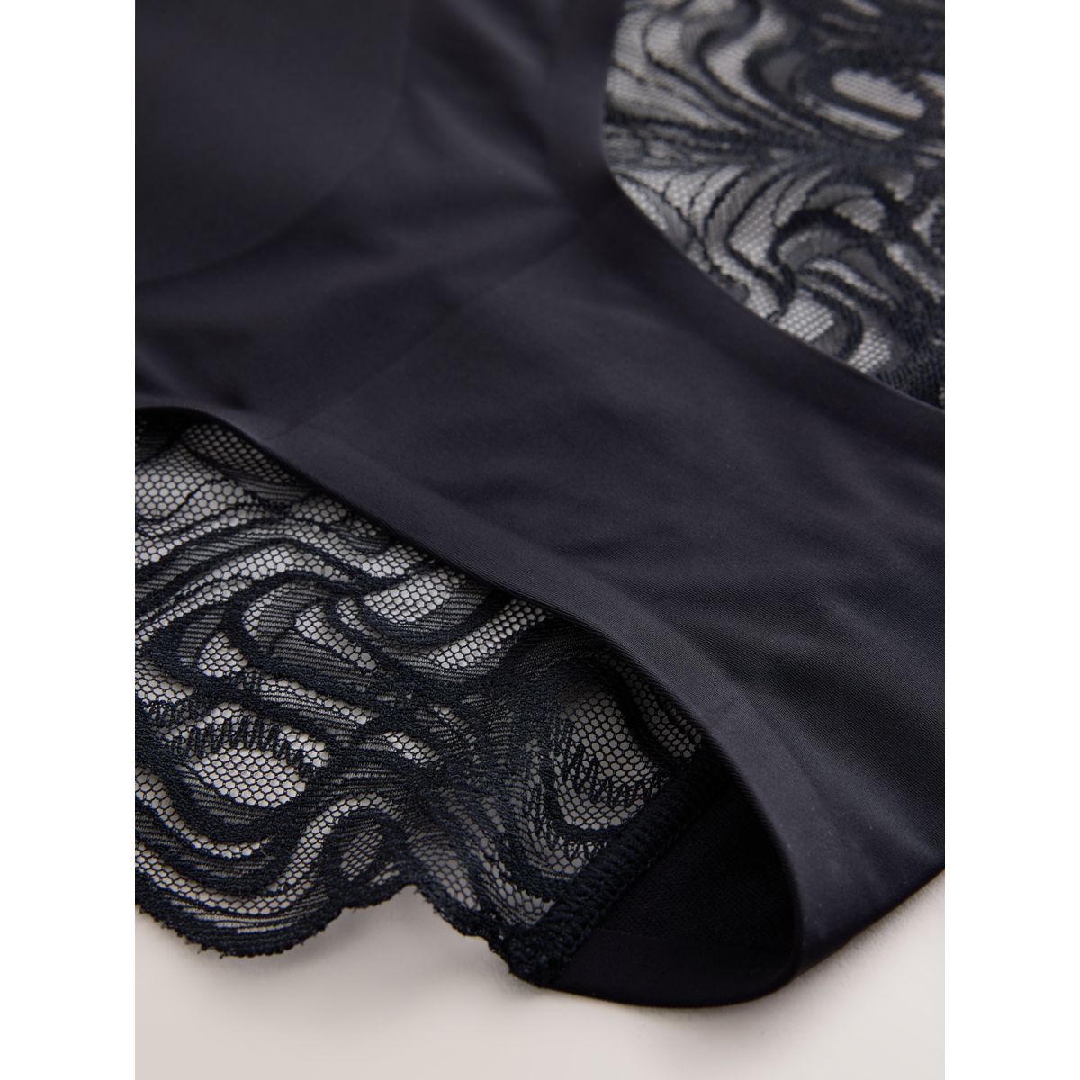 Slip gainant premium effet ventre plat noir, NEXT