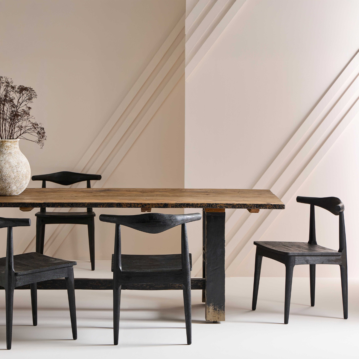 Lot de 2 chaises en acacia massif noir LUCIEN noir, SIGNATURE