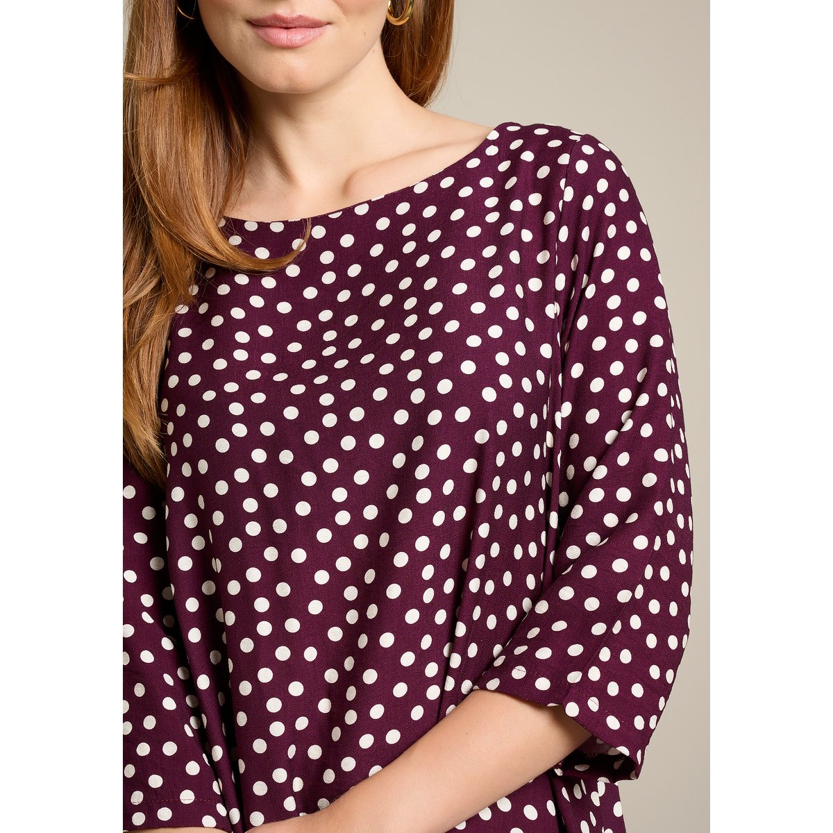Robe courte à pois avec volants bordeau wine, LOLALIZA