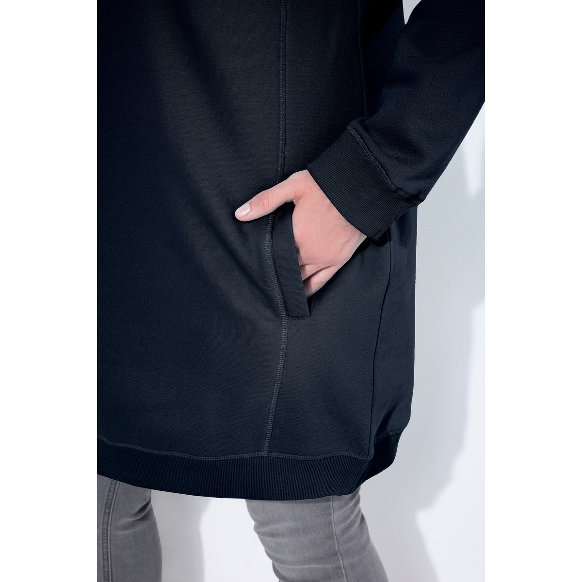 Robe en molleton avec poches marine, ULLA POPKEN