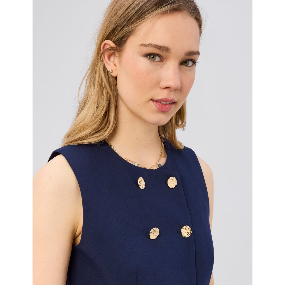 Veste boutonnée bleu foncé, BZB
