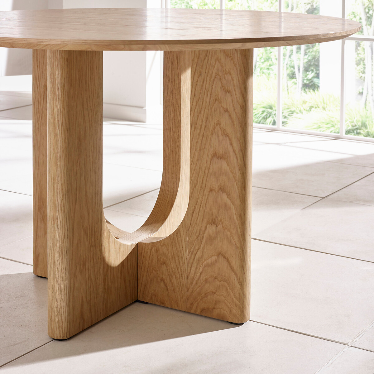 Calista Round Wood Dining Table (Seats 4) natural oak, SO'HOME