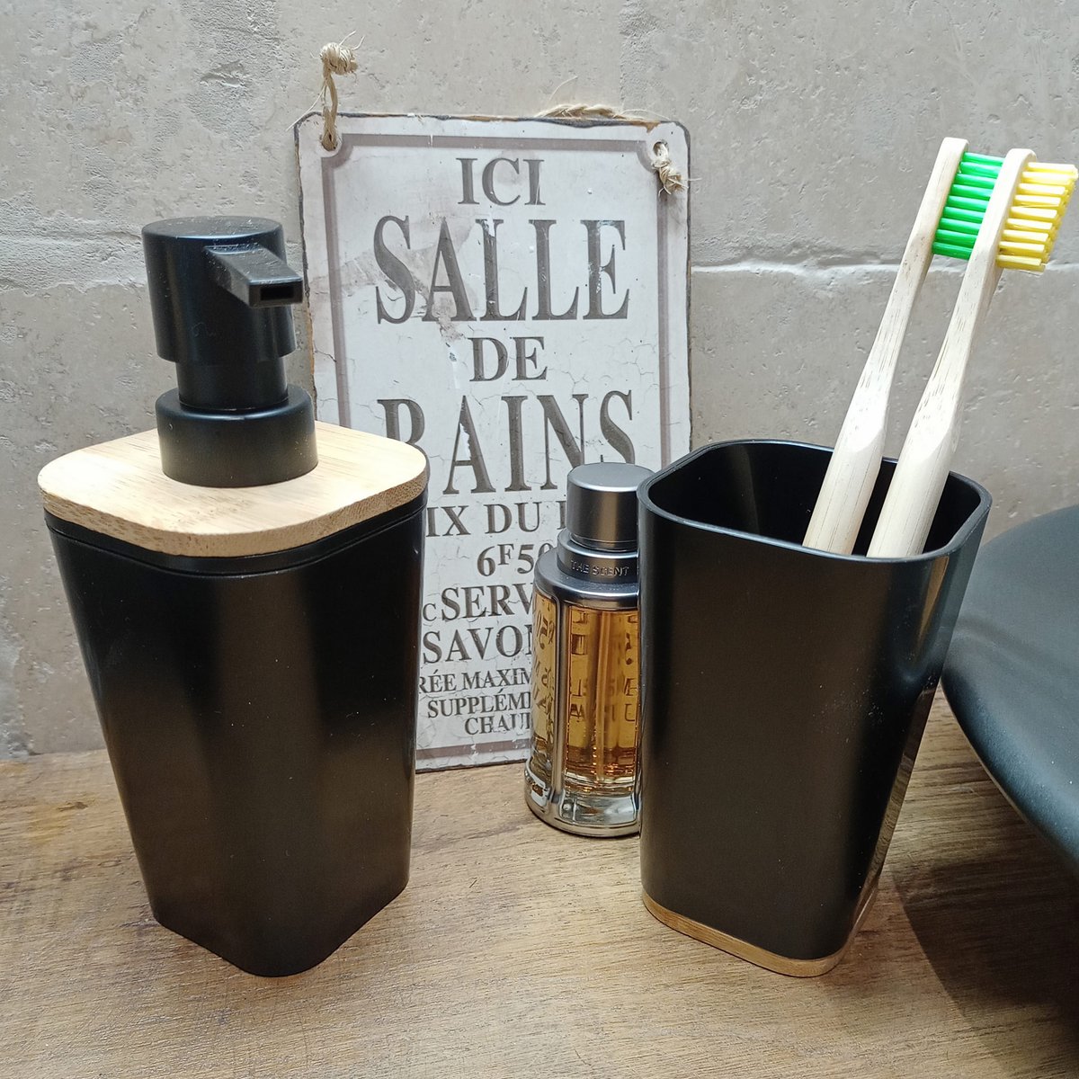 Distributeur à savon 200ml NATURÉO noir, 5FIVE SIMPLY SMART