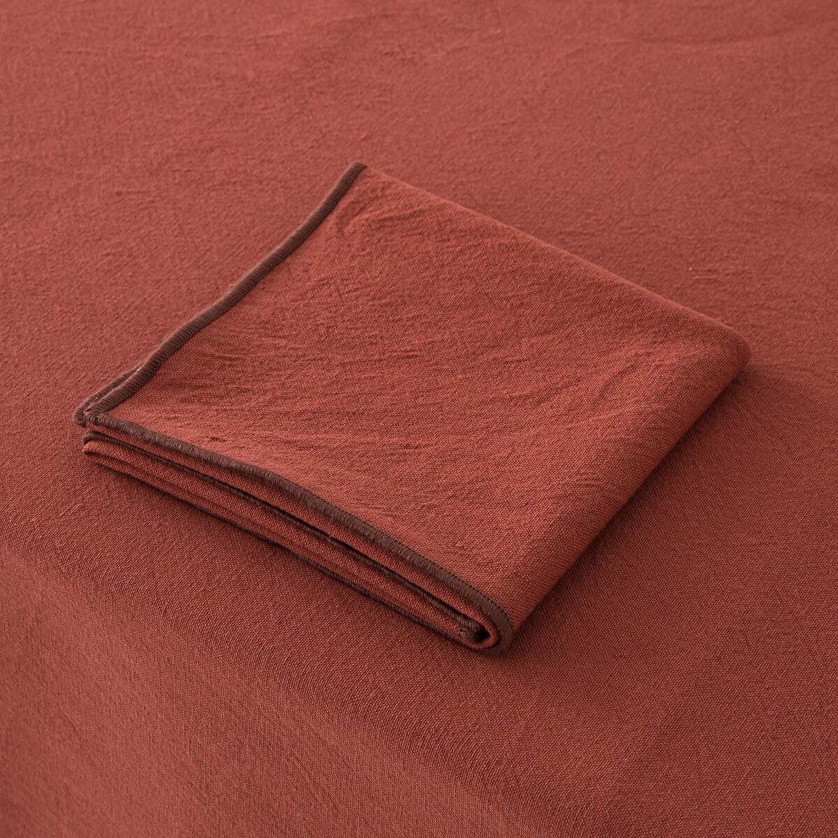 Tampa Washed Cotton Tablecloth chilli pepper, LA REDOUTE INTERIEURS