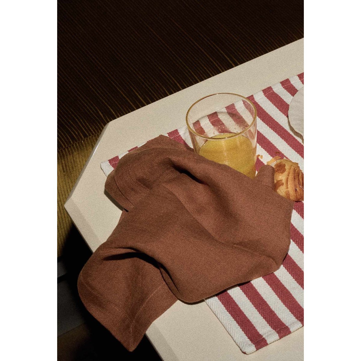 Serviette en lin lavé marron moka, GABRIELLE PARIS