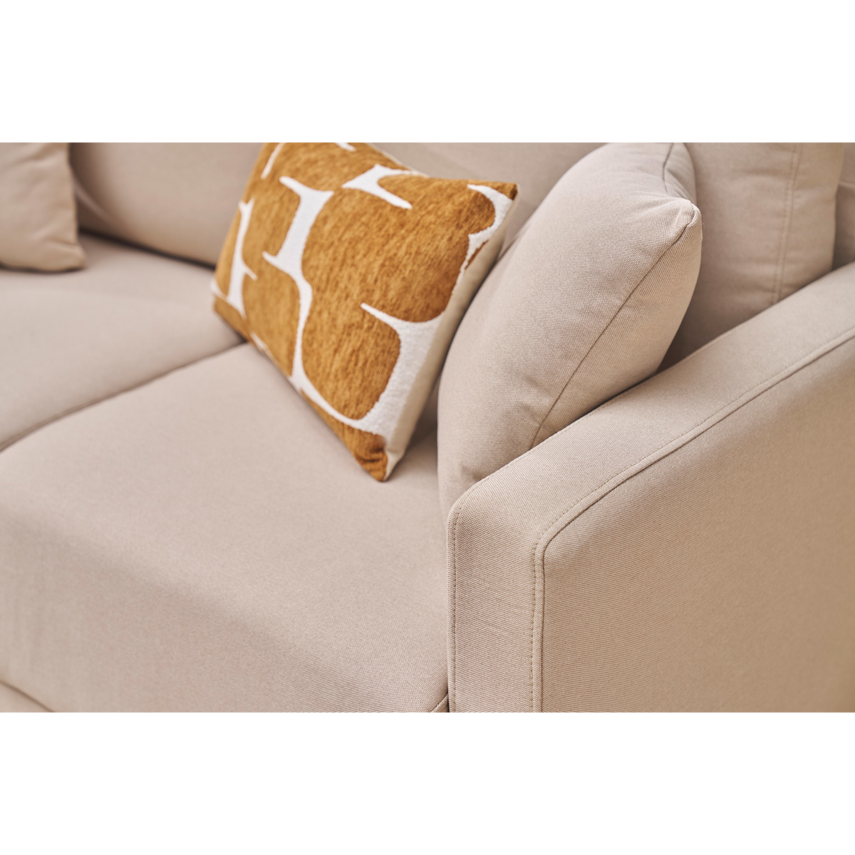 Canapé 2 places en tissu beige et bois clair MUNIK beige, MILIBOO