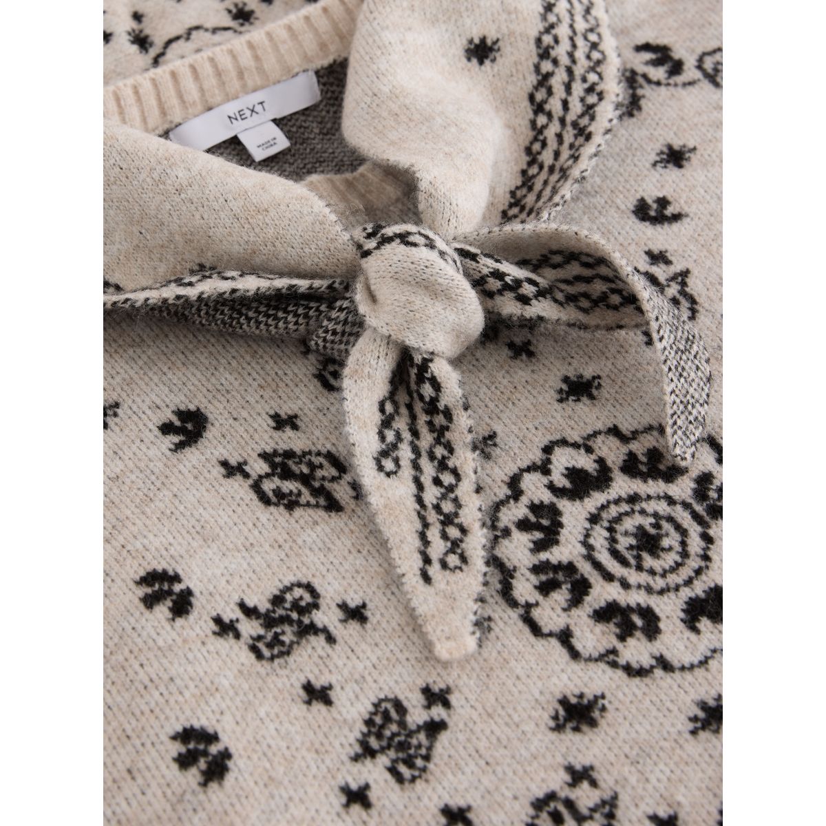Débardeur avec lien au col imprimé bandana monochrome, NEXT
