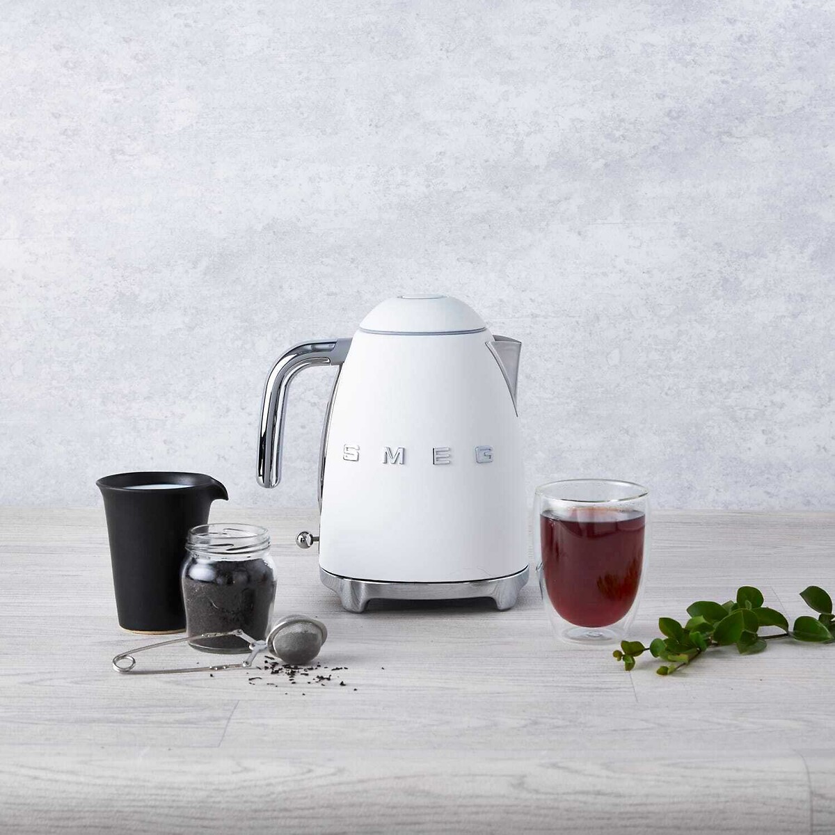 Retro Style Matt Edition 1.7L Kettle & 2-Slice Toaster white, SMEG