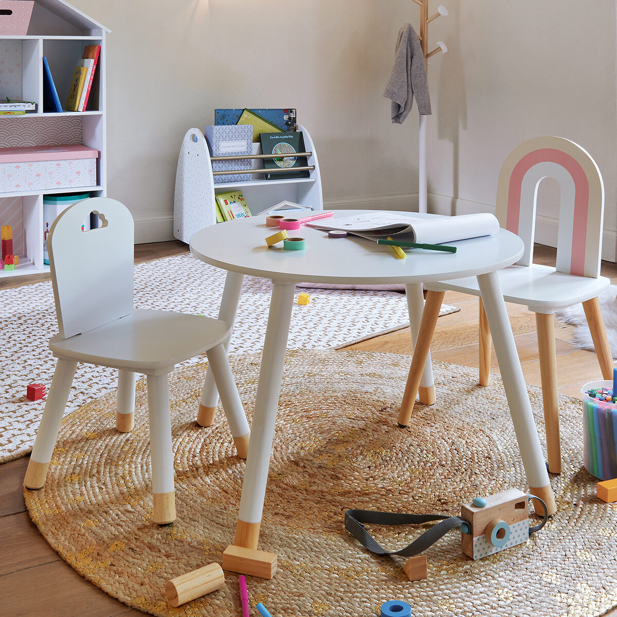 Table enfant ronde DOUCEUR blanc, ATMOSPHERA