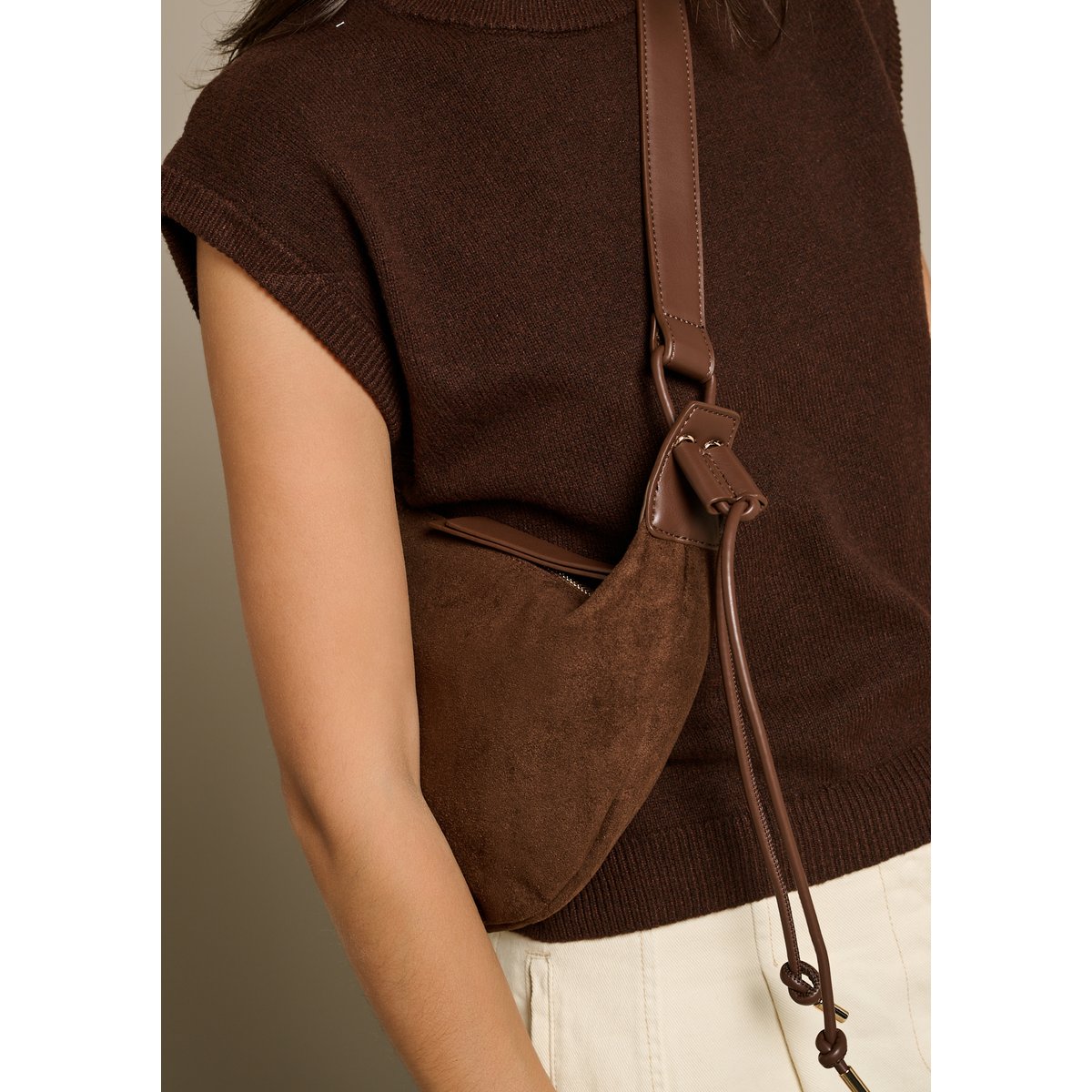 Sac banane effet suédine brown coffee, LOLALIZA
