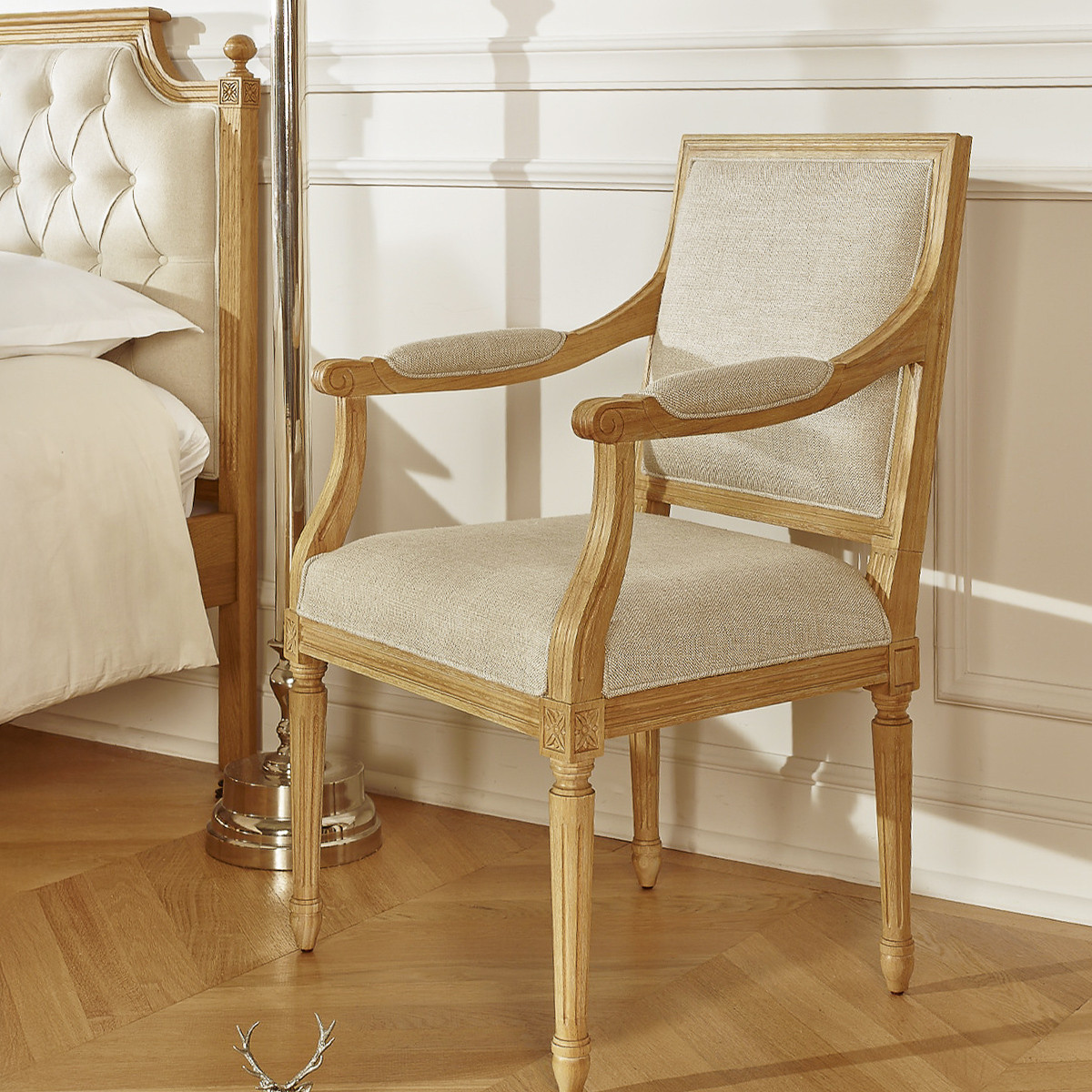 Fauteuil de table style classique en bois massif et lin premium ASTRID lin, ROBIN DES BOIS