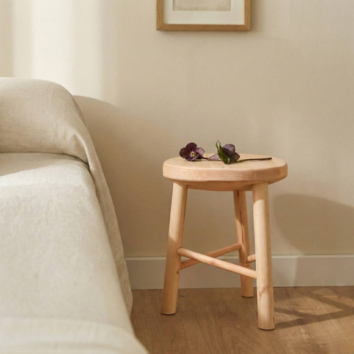 Tabouret en bois clair d30x33cm naturel, ORNAMI