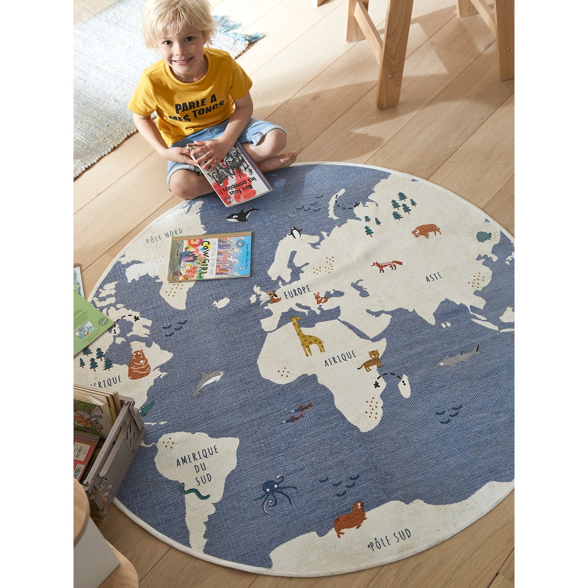 Tapis rond Mappemonde bleu / multicolore, VERTBAUDET