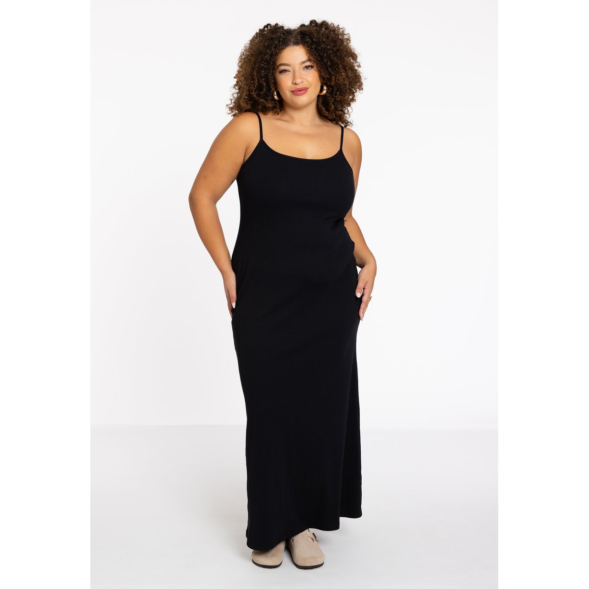 Robe sans manches noir, YOEK
