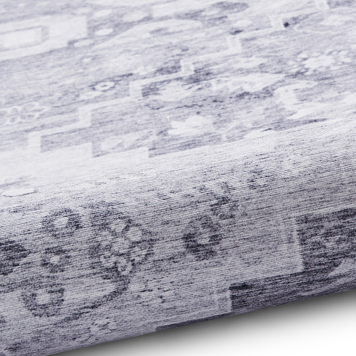 Distressed Vintage Style Rug grey, ÉDITÉ