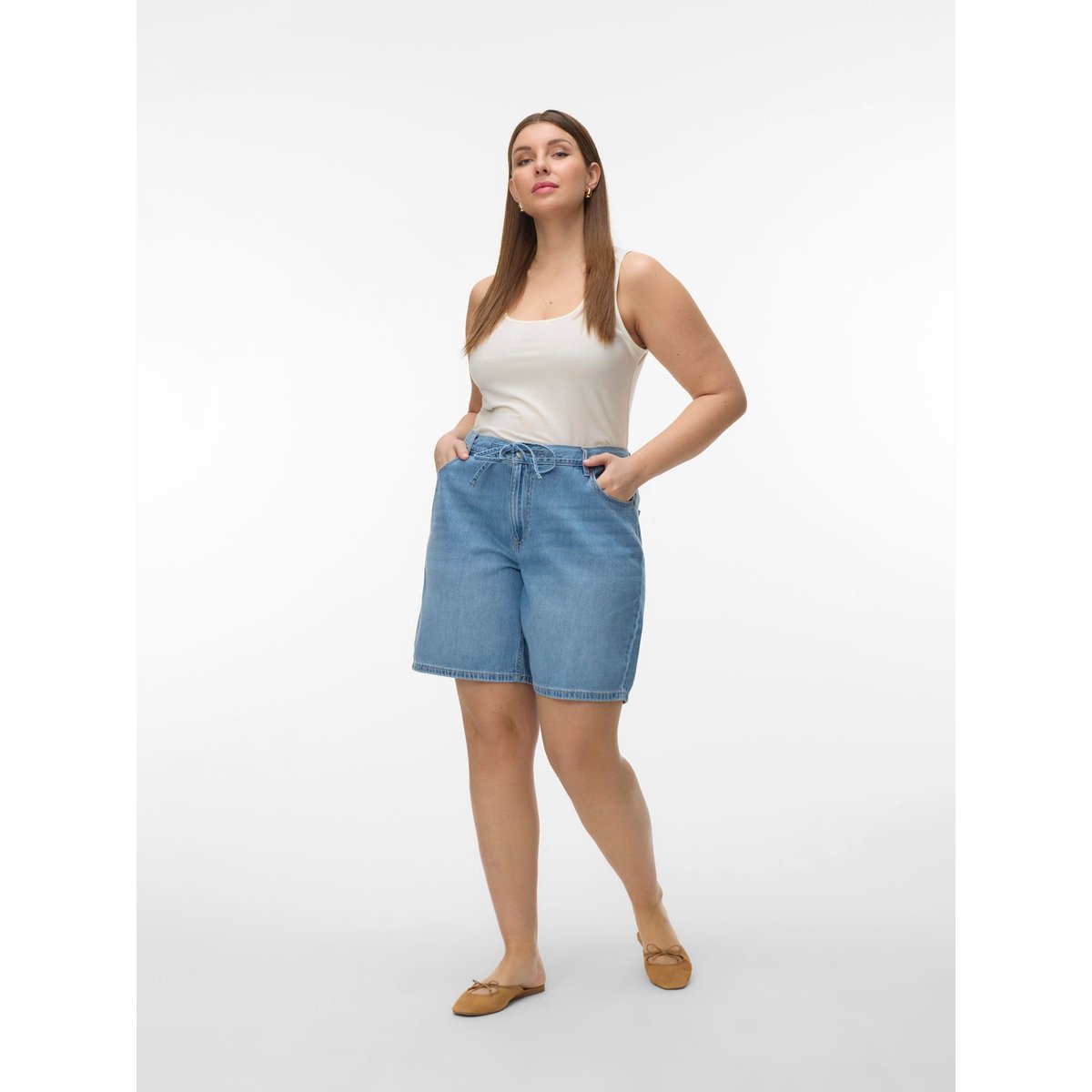 Short En Denim light blue denim, VERO MODA