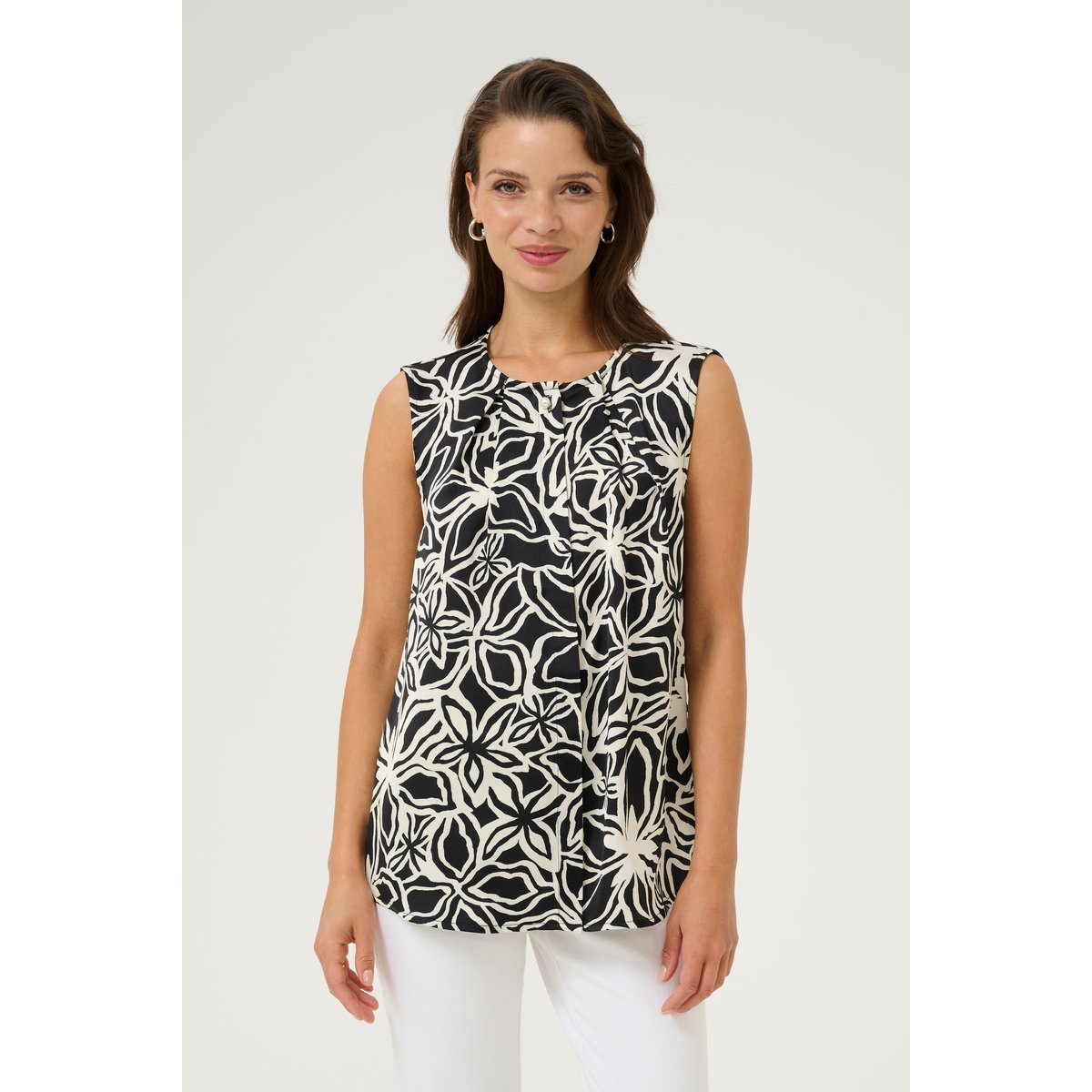 Sleeveless blouse noir/beige flower, KAFFE