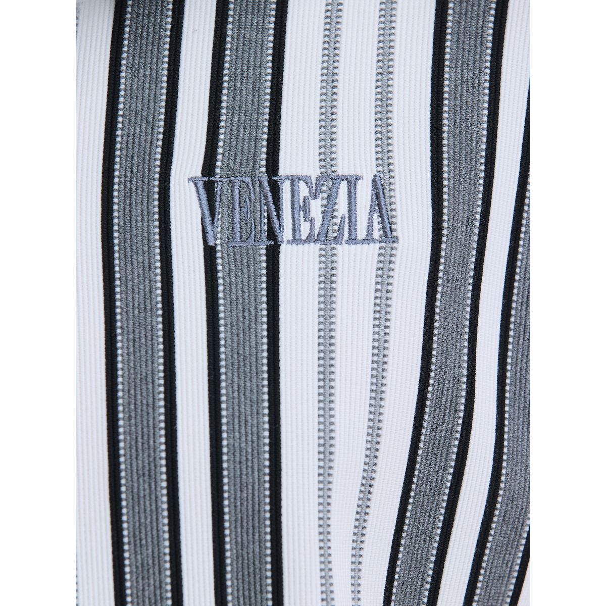 Chemise en jersey brodée à manches courtes gris/blanc, NEXT