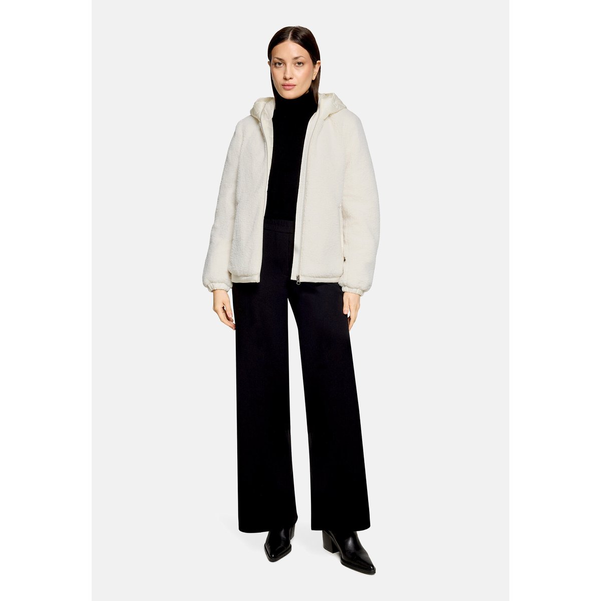 Veste en peluche à capuche blanc, BETTY BARCLAY