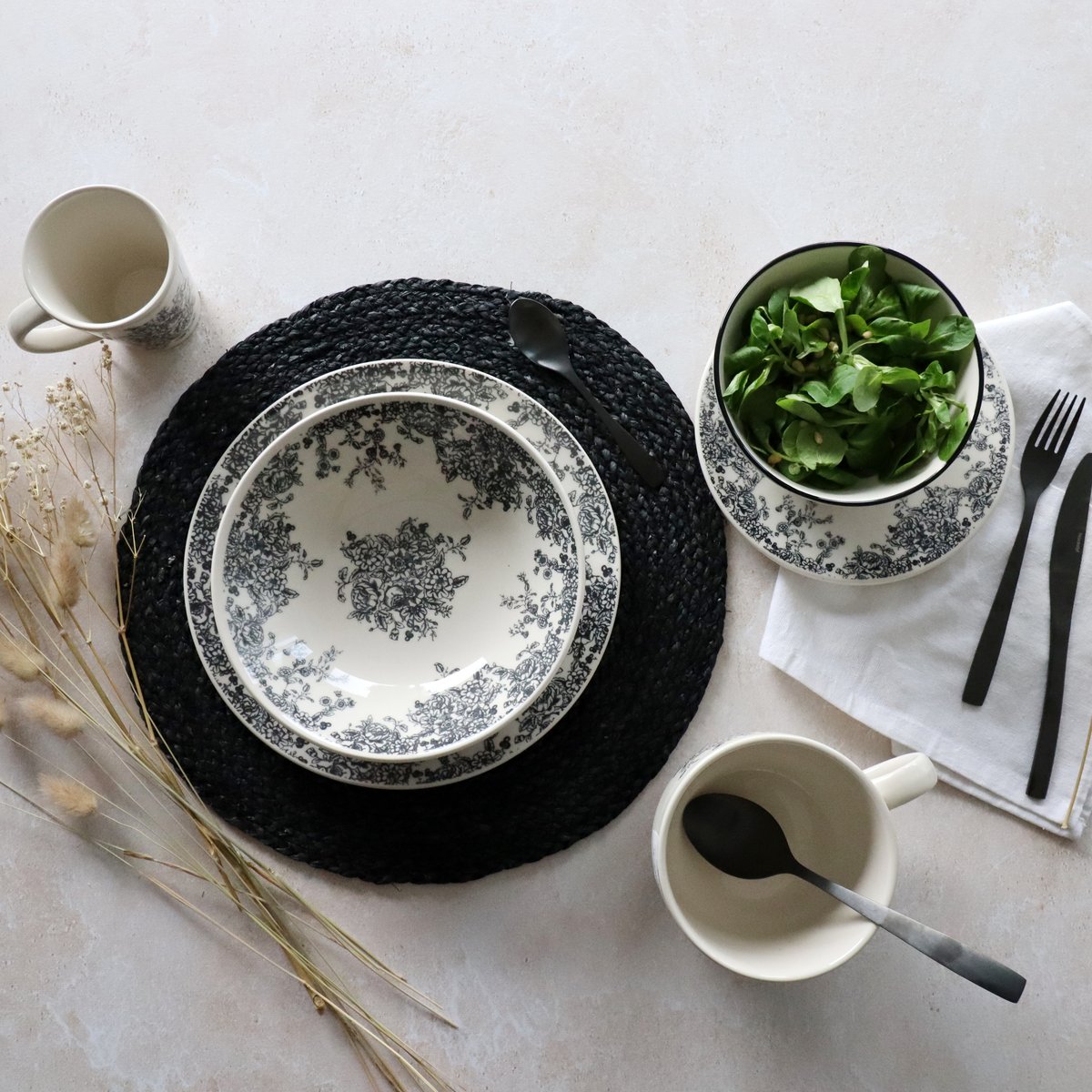 Lot de 6 assiettes plates en grès 26cm, FLORALI noir, NOVASTYL