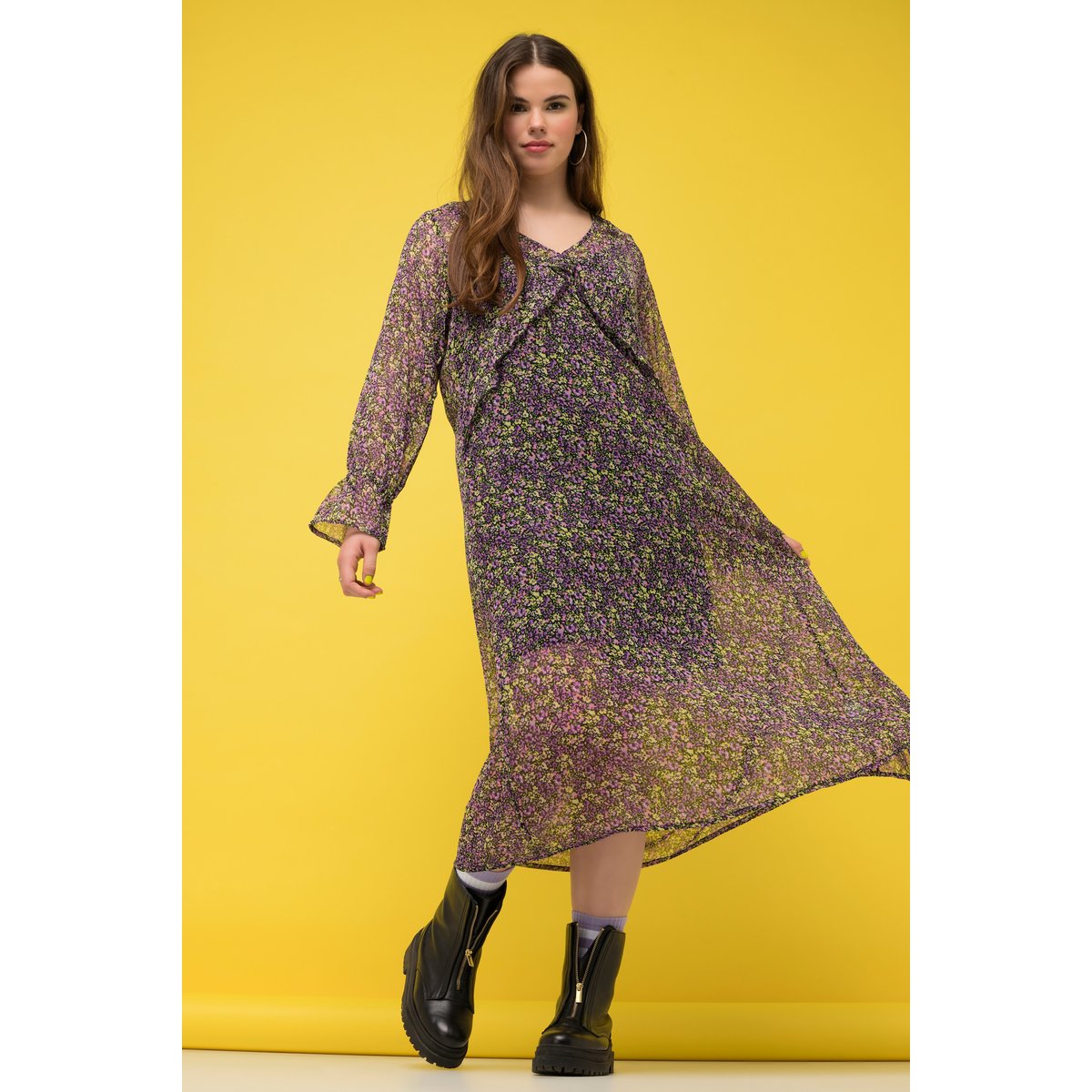 Robe maxi trapèze en mousseline. Imprimé lavande, STUDIO UNTOLD