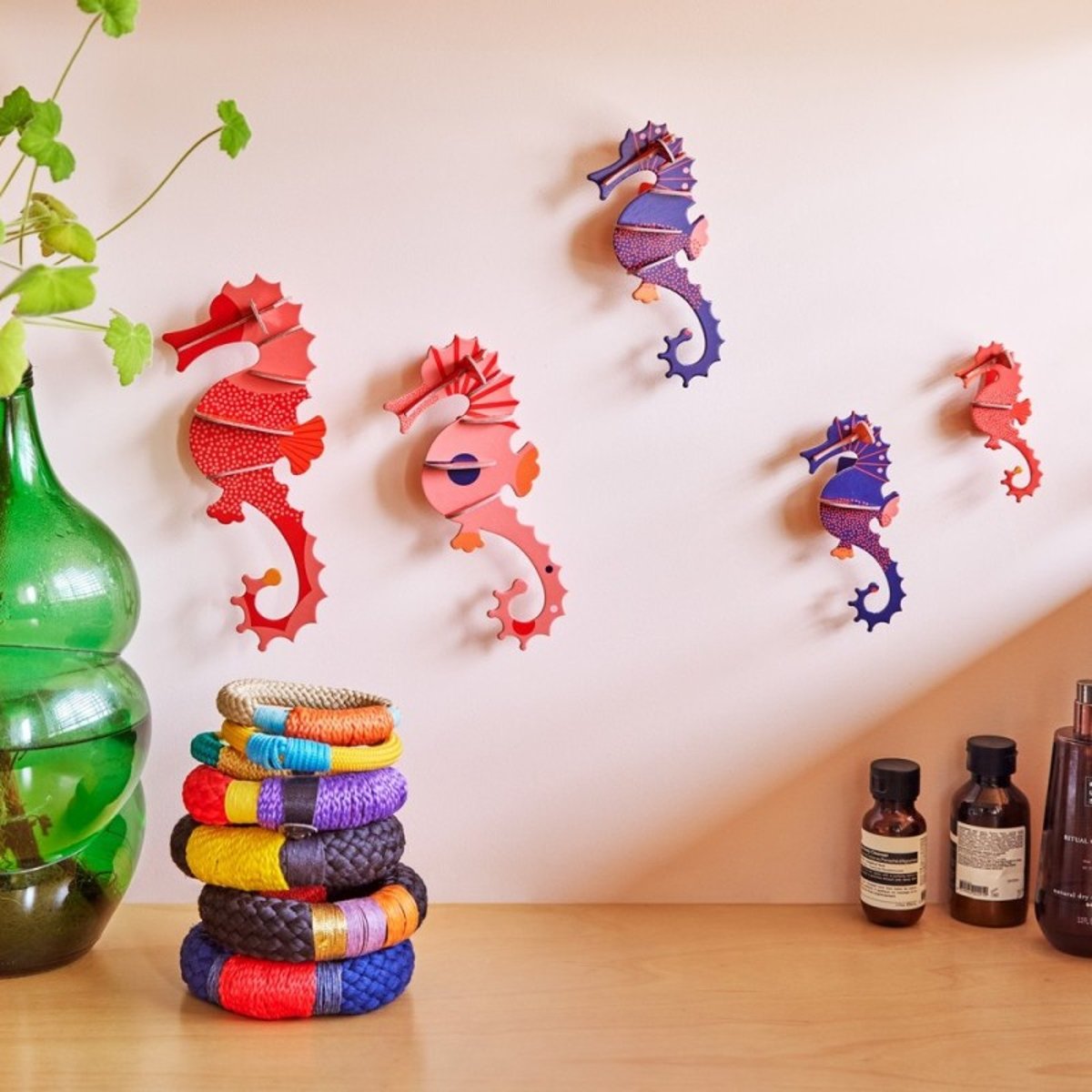 Décoration murale hippocampe  Coraline Seahorse violet, STUDIO ROOF