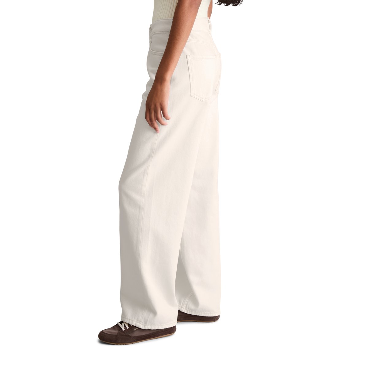 Jeans modèle Tomma large en denim rigide blanc, MARC O’POLO DENIM