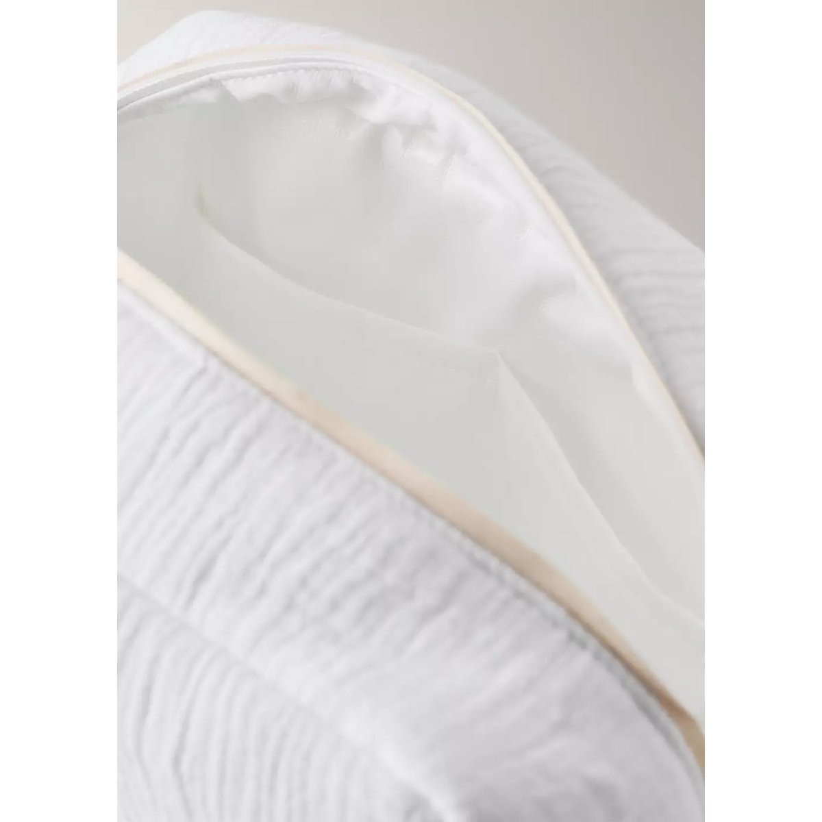 Trousse de toilette enfant en gaze de coton blanc, MANGO HOME