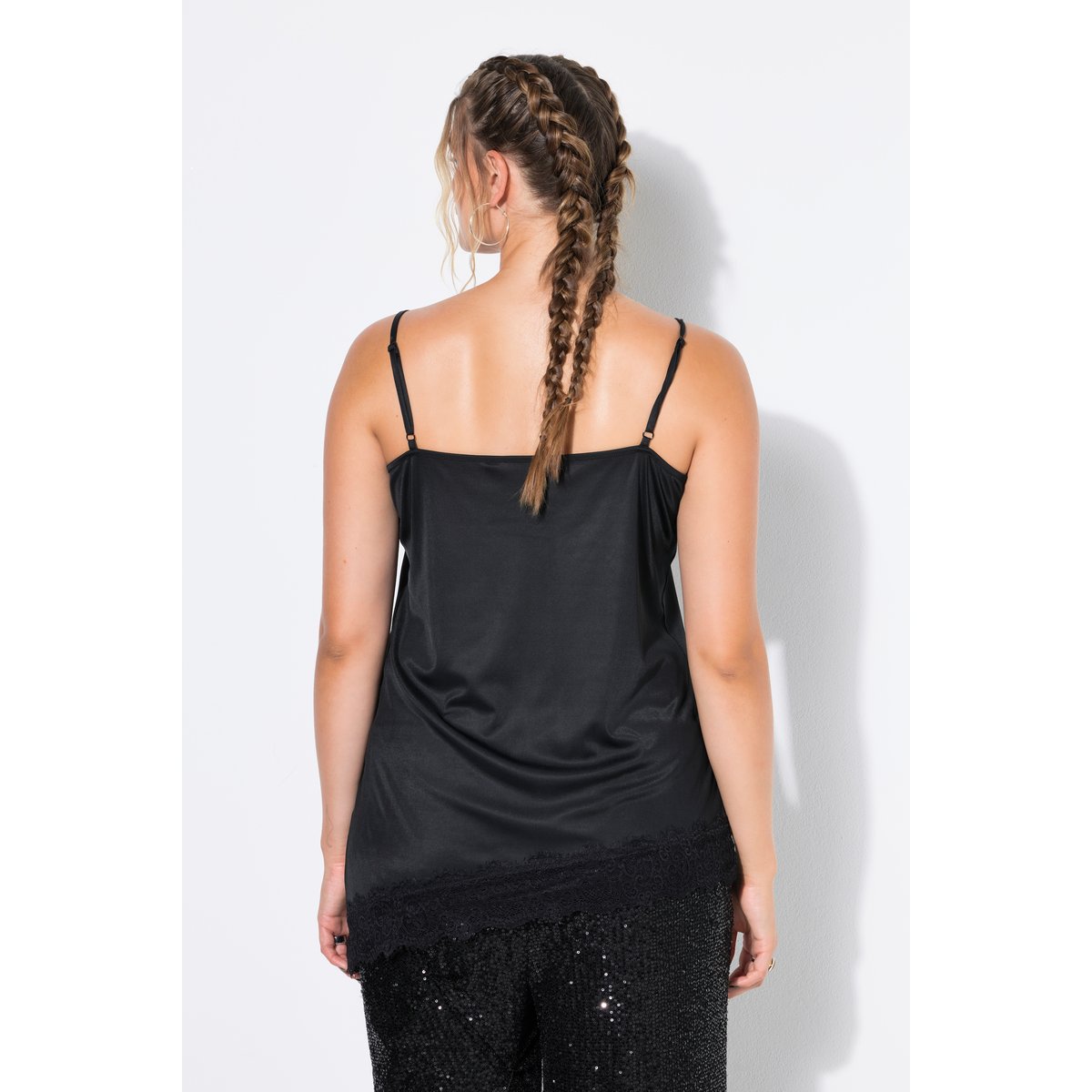 Caraco en satin avec dentelle noir, STUDIO UNTOLD
