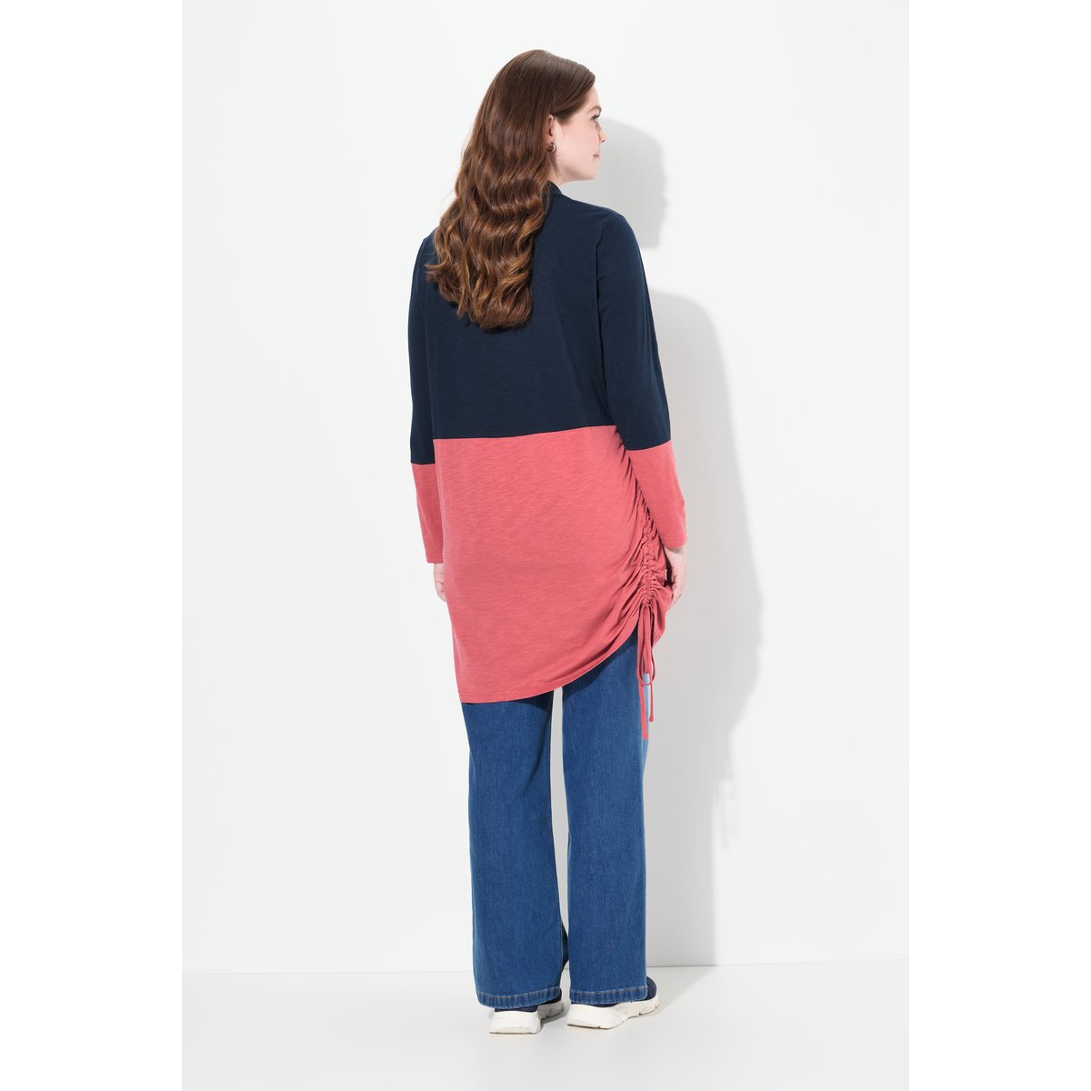 T-shirt long en coton bio. Col montant framboise, ULLA POPKEN