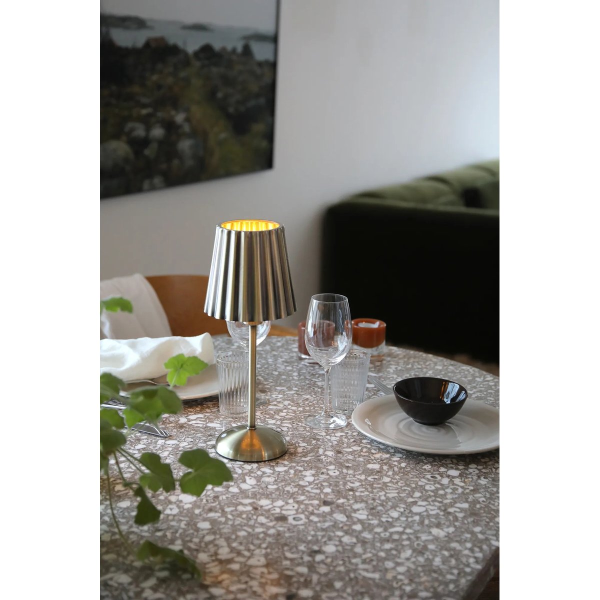Lampe de table rechargeable en métal CELIA or, MARKSLOJD