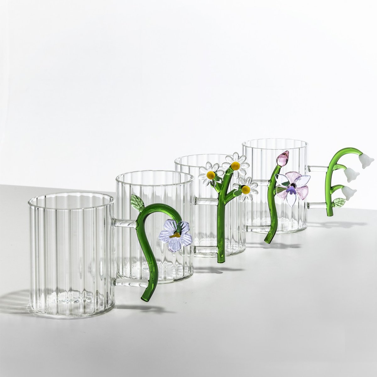 Mug verre anse fleurs sculptées  BOTANICA multicolore, ICHENDORF