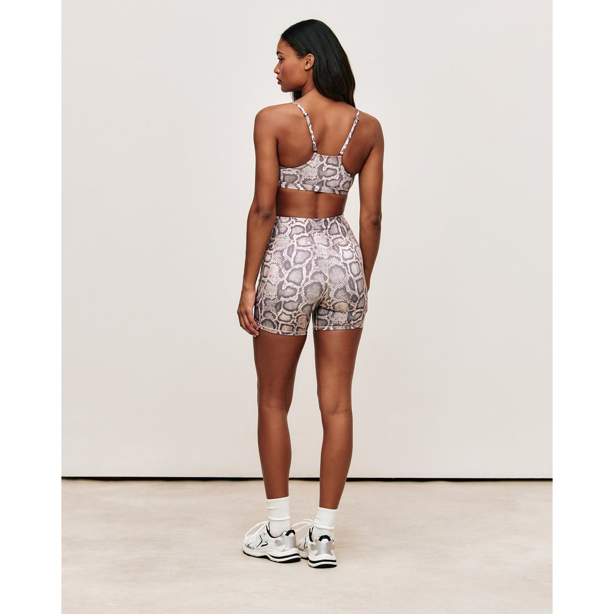 Brassière de sport en microfibre imprimé serpent TETENBIZ gris, UNDIZ
