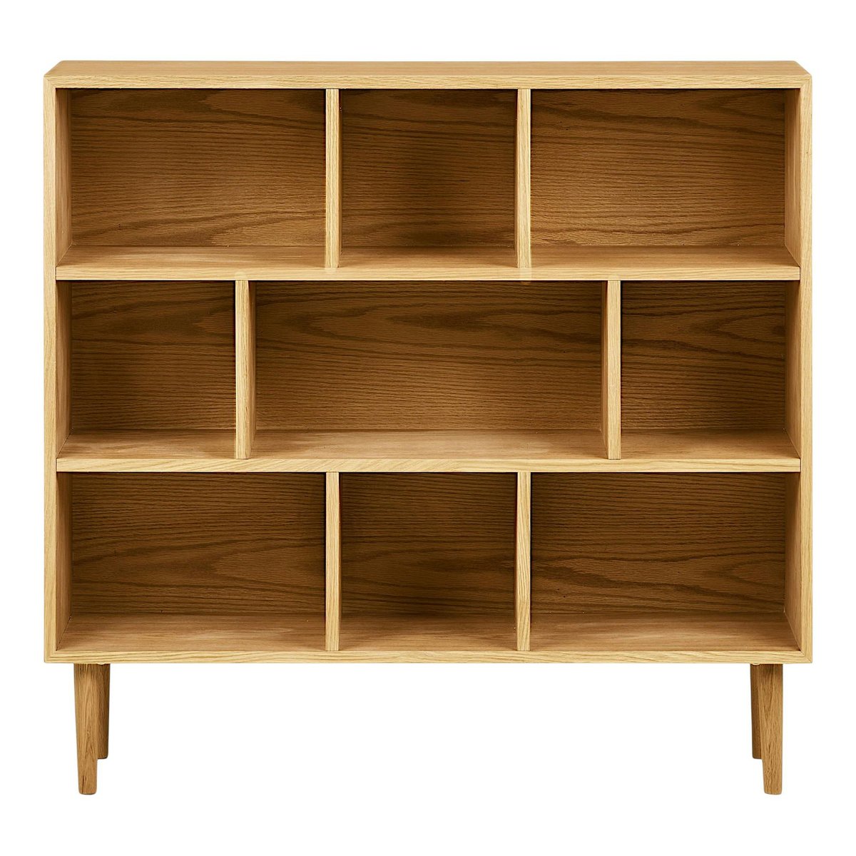 Bibliothèque étagère sur pieds en placage chêne clair 9 niches VARDE bois naturel, PIER IMPORT