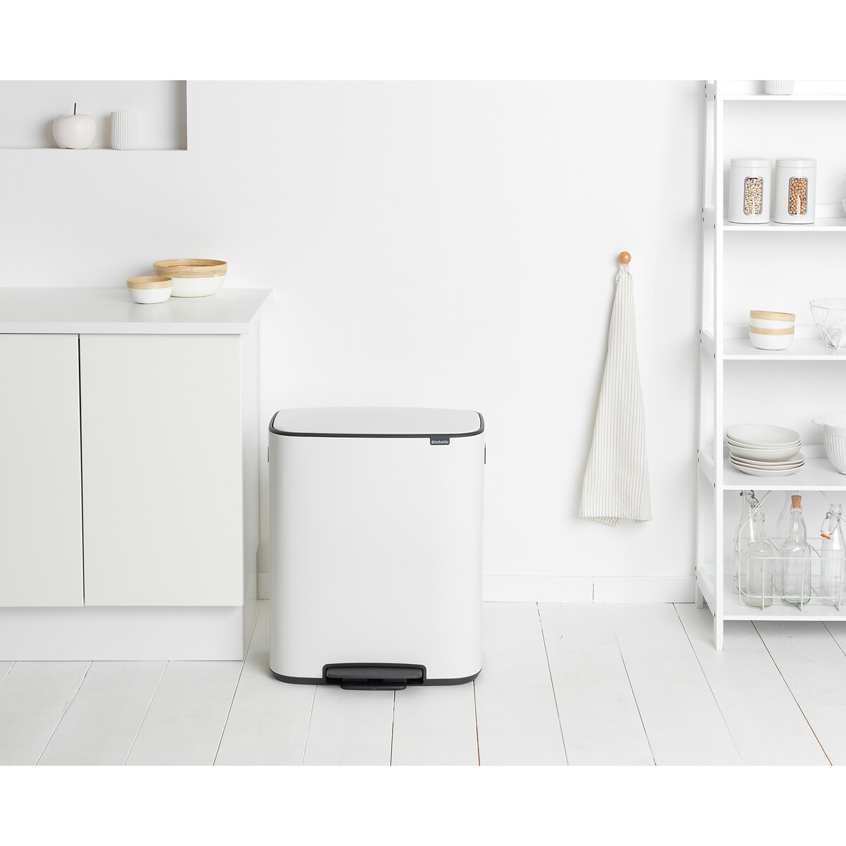 Poubelle de cuisine à pédale Bo 2X 30L blanc, BRABANTIA