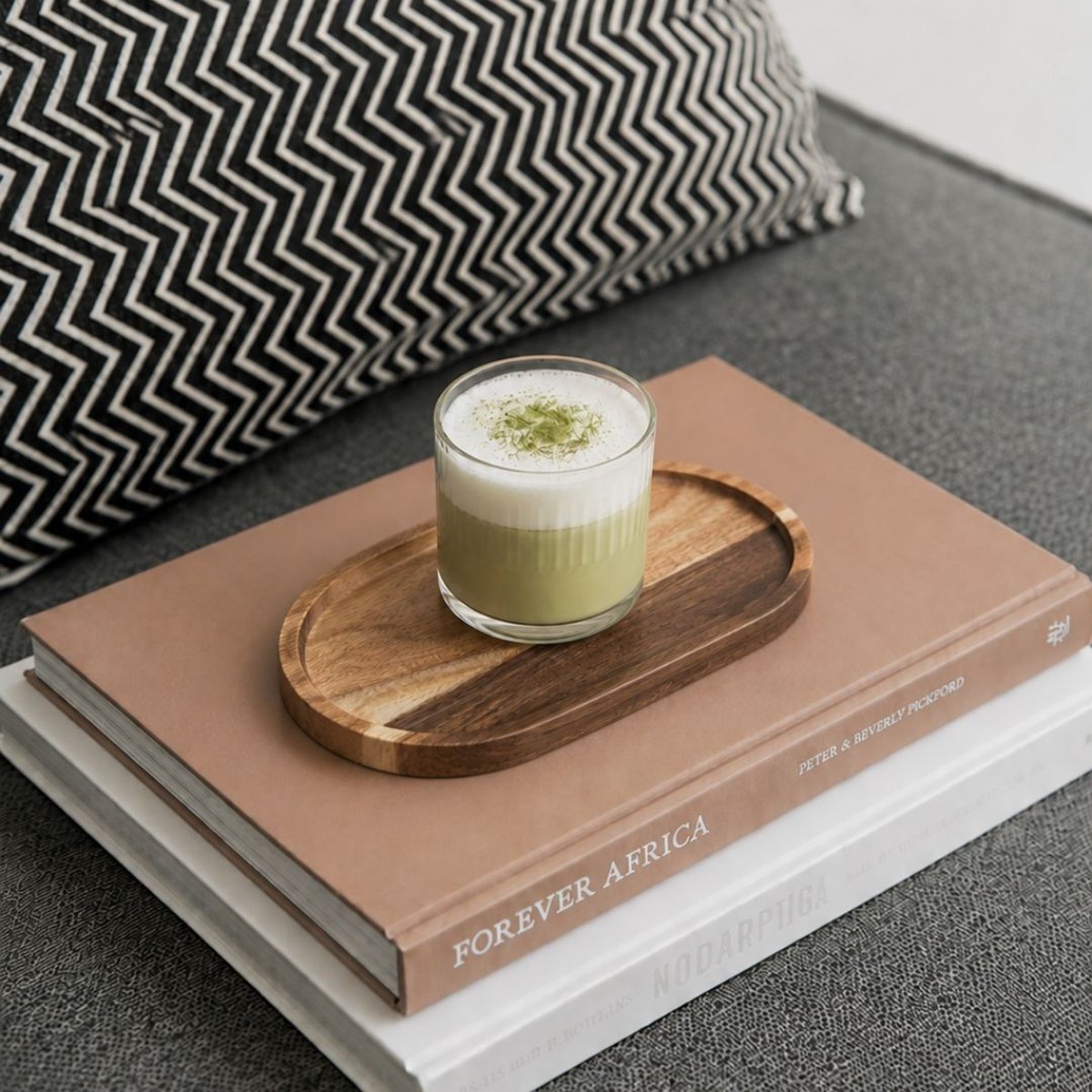 Plateau ovale en bois, LATTE LOVERS marron, ARTIME